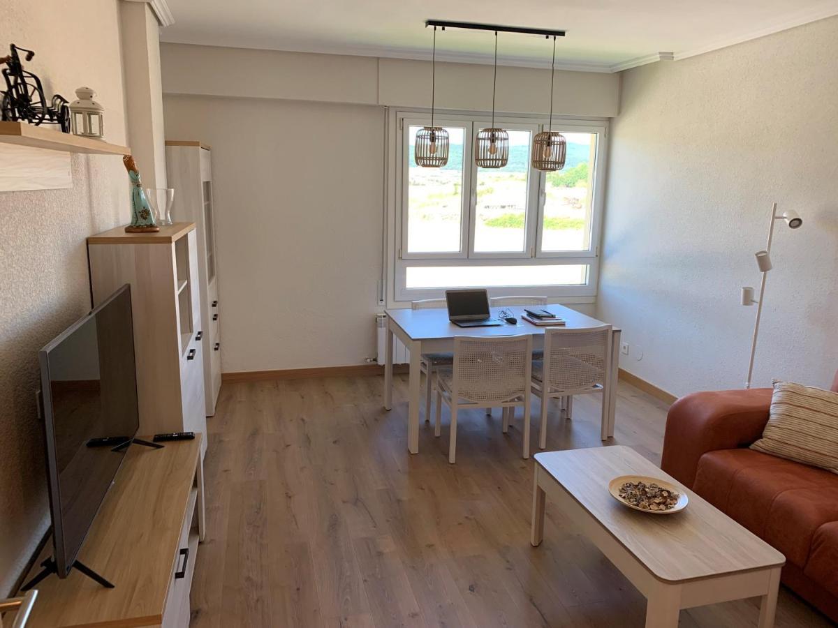 Appartement Tellazar à Maestu Extérieur photo
